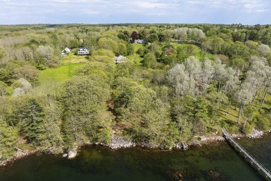 This stunning Executive Ranch faces west and overlooks the - photo 6