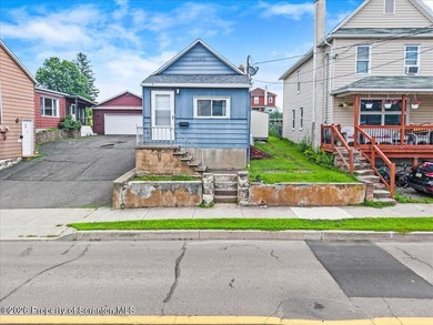 Welcome to 74. W Carey Street, Wilkes-Barre! This charming and - photo 1