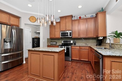 Welcome home to this beautifully maintained 2-story residence - photo 12