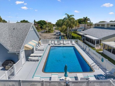 Beautiful 2 bedroom, 2 bathroom home featuring a brand new 2026 - photo 22