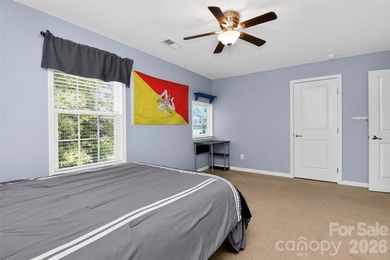 Welcome home to this beautifully maintained 2-story residence - photo 29