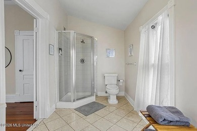 Experience the perfect blend of timeless Victorian elegance and - photo 29