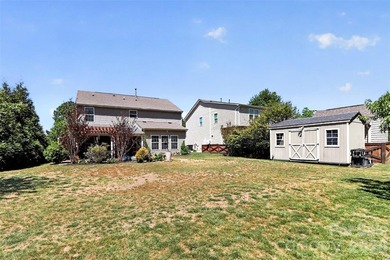 Welcome home to this beautifully maintained 2-story residence - photo 41