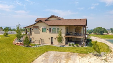 Welcome to Mountain View Ranch, a rare 50-acre Western Colorado - photo 2