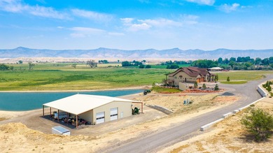 Welcome to Mountain View Ranch, a rare 50-acre Western Colorado - photo 4