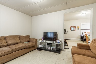 Fantastic investment opportunity on Cameron Street! This true - photo 9