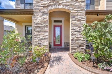 Conveniently Located Lakefront Estate | 5 Bedrooms | 5.5 - photo 8