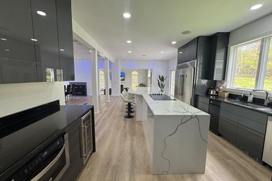 Set atop a private cul-de-sac in Windemere Estates community, 20 - photo 5
