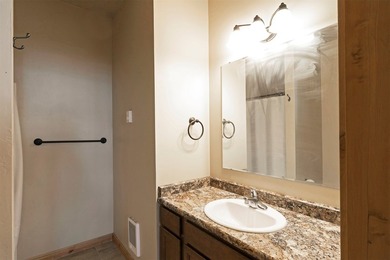 Comfortable and move-in ready 2-bedroom, 2-bath condo located