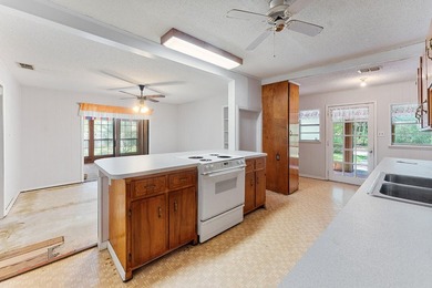 Just 5 miles North of town, approximately 22 acres with a couple - photo 21