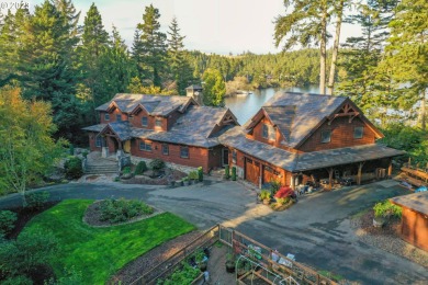 Woahink Lake Home For Sale in Florence Oregon