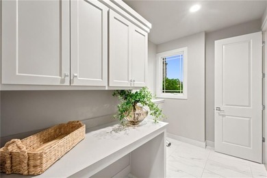 This beautiful Don Julian-built home offers an open - photo 36