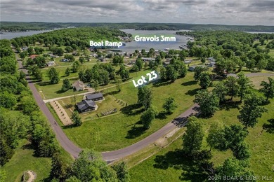 Great lot to build that walk out basement home on! Fronting Oak - photo 4