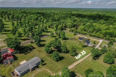 Great lot to build that walk out basement home on! Fronting Oak - photo 7