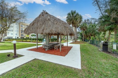 Beautiful and well-maintained 2-bedroom, 2-bath residence