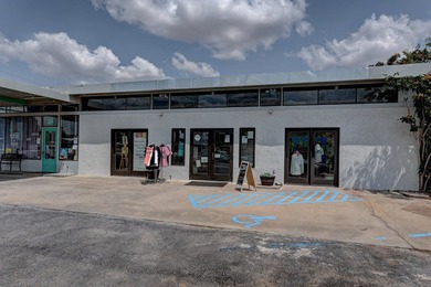 Prime 4,332 sq. ftmercial property in the heart of Alpine with