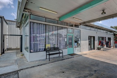 Prime 4,332 sq. ftmercial property in the heart of Alpine with