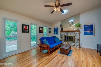 Tucked away on a quiet cul-de-sac in the desirable Tomoka Oaks - photo 11