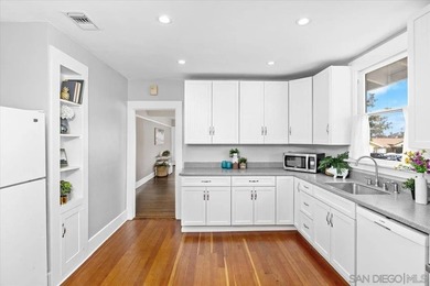 This beautifully updated 1921 Craftsman bungalow blends classic - photo 11