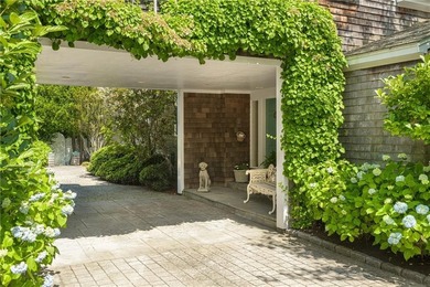 *Twin Ledges* located on historic Ocean Drive, is a charming - photo 12