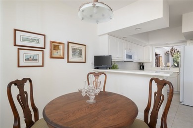 TURN KEY & BEST DEAL IN OAK HARBOR!! Beautifully furnished - photo 13