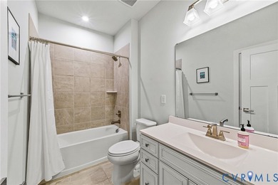 Experience refined living in this better-than-new residence - photo 15