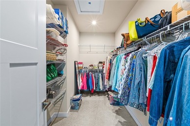 Experience refined living in this better-than-new residence - photo 24