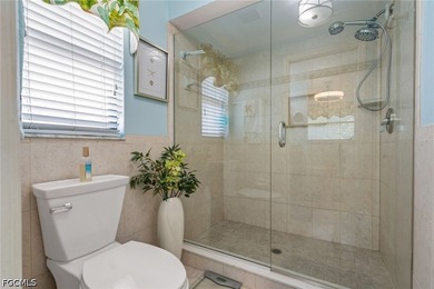 Welcome to this beautifully maintained turnkey home just off - photo 26
