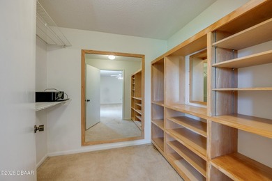 Tucked away on a quiet cul-de-sac in the desirable Tomoka Oaks - photo 27