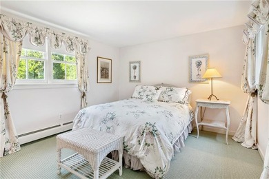 *Twin Ledges* located on historic Ocean Drive, is a charming - photo 27