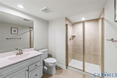 Experience refined living in this better-than-new residence - photo 28