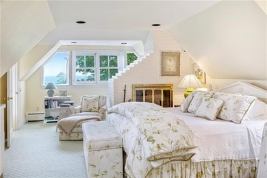 *Twin Ledges* located on historic Ocean Drive, is a charming - photo 31