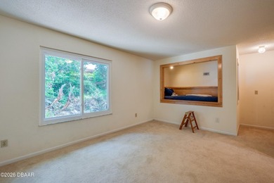 Tucked away on a quiet cul-de-sac in the desirable Tomoka Oaks - photo 33