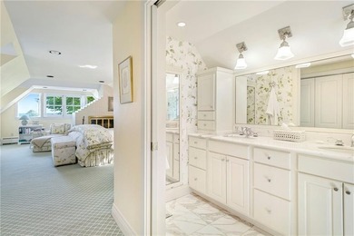 *Twin Ledges* located on historic Ocean Drive, is a charming - photo 33