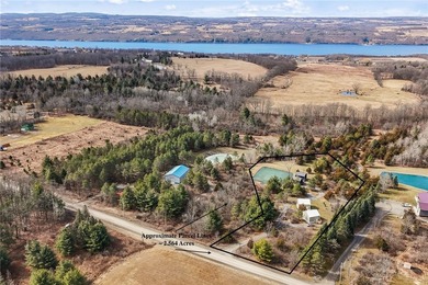 Seneca Lake Wine Trail Corridor turnkey 4-unit STR investment on - photo 34