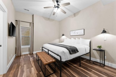 Experience luxury, scale, in this stunning 9-bedroom, 9-bathroom - photo 37