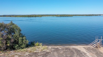Lago Escondido Lot 25 is one of the last remaining East facing - photo 8