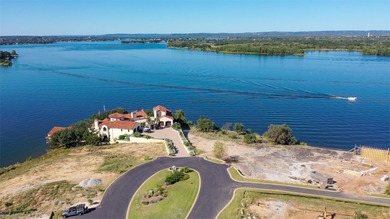 Lago Escondido Lot 25 is one of the last remaining East facing - photo 9