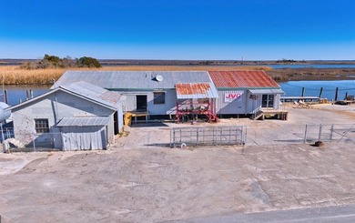 PRIME COMMERCIAL LISTING WITH NUMEROUS POSSIBILITIES TO MONETIZE - photo 12