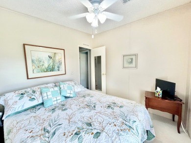 Beautiful home in Reflections on Silver Lake in Avon Park - photo 15