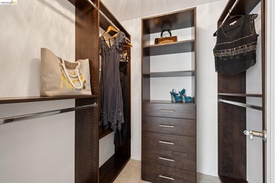Exquisite resort-style condo in the prominent East Bay paradise - photo 17