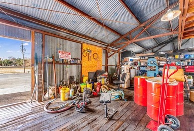 PRIME COMMERCIAL LISTING WITH NUMEROUS POSSIBILITIES TO MONETIZE - photo 20
