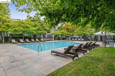 Exquisite resort-style condo in the prominent East Bay paradise - photo 35