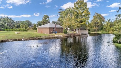 Are you looking for a completely remodeled lakefront home on 5 - photo 6