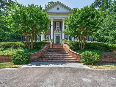 Stately, elegant brick estate set on a 1.57-acre lot along - photo 4