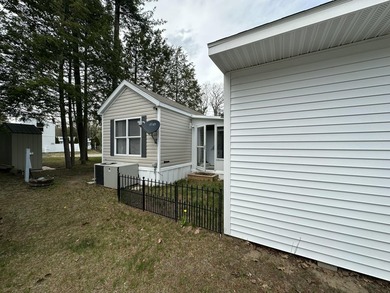 Have you been dreaming of a seasonal park model on a corner lot - photo 8