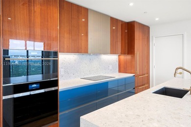 Welcome to the sophisticated MR.C Residences w/beautiful sunrise - photo 12