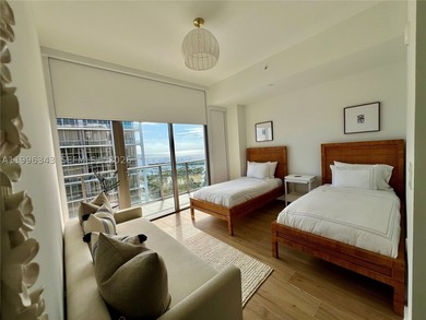 Welcome to the sophisticated MR.C Residences w/beautiful sunrise - photo 33