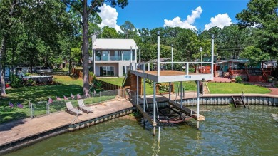 Cedar Creek Lake Home For Sale in Gun Barrel City Texas