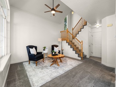 Beautifully updated end-unit townhome tucked away in the quiet - photo 7